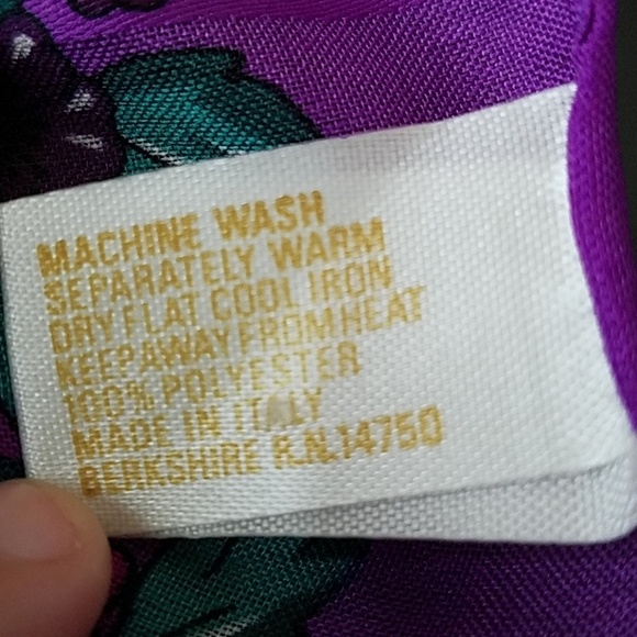 Vintage Berkshire Floral Scarf - Picture 3 of 5